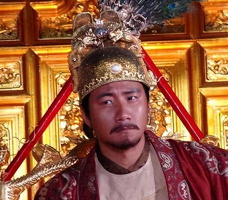 血缘、宗法与权力博弈:朱元璋传位朱允炆的深层逻辑